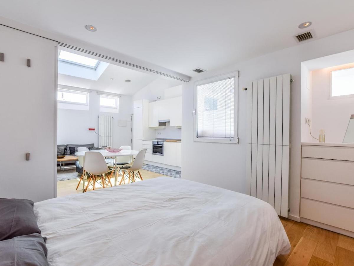 Apartamento De Diseno De Lujo En Lavapies Alquiler Temporal Madrid Bagian luar foto