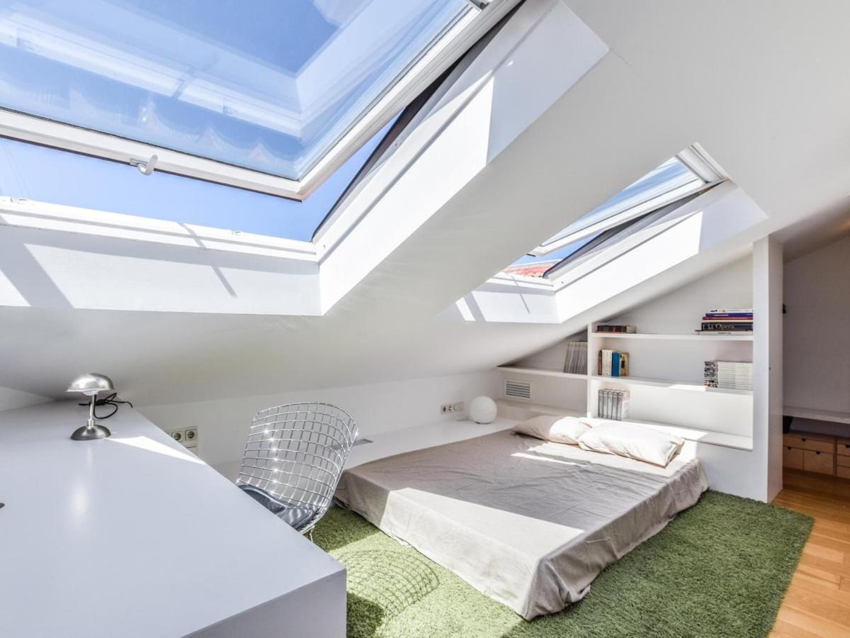 Apartamento De Diseno De Lujo En Lavapies Alquiler Temporal Madrid Bagian luar foto