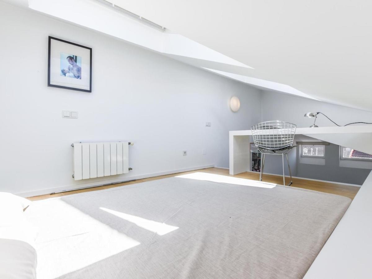 Apartamento De Diseno De Lujo En Lavapies Alquiler Temporal Madrid Bagian luar foto