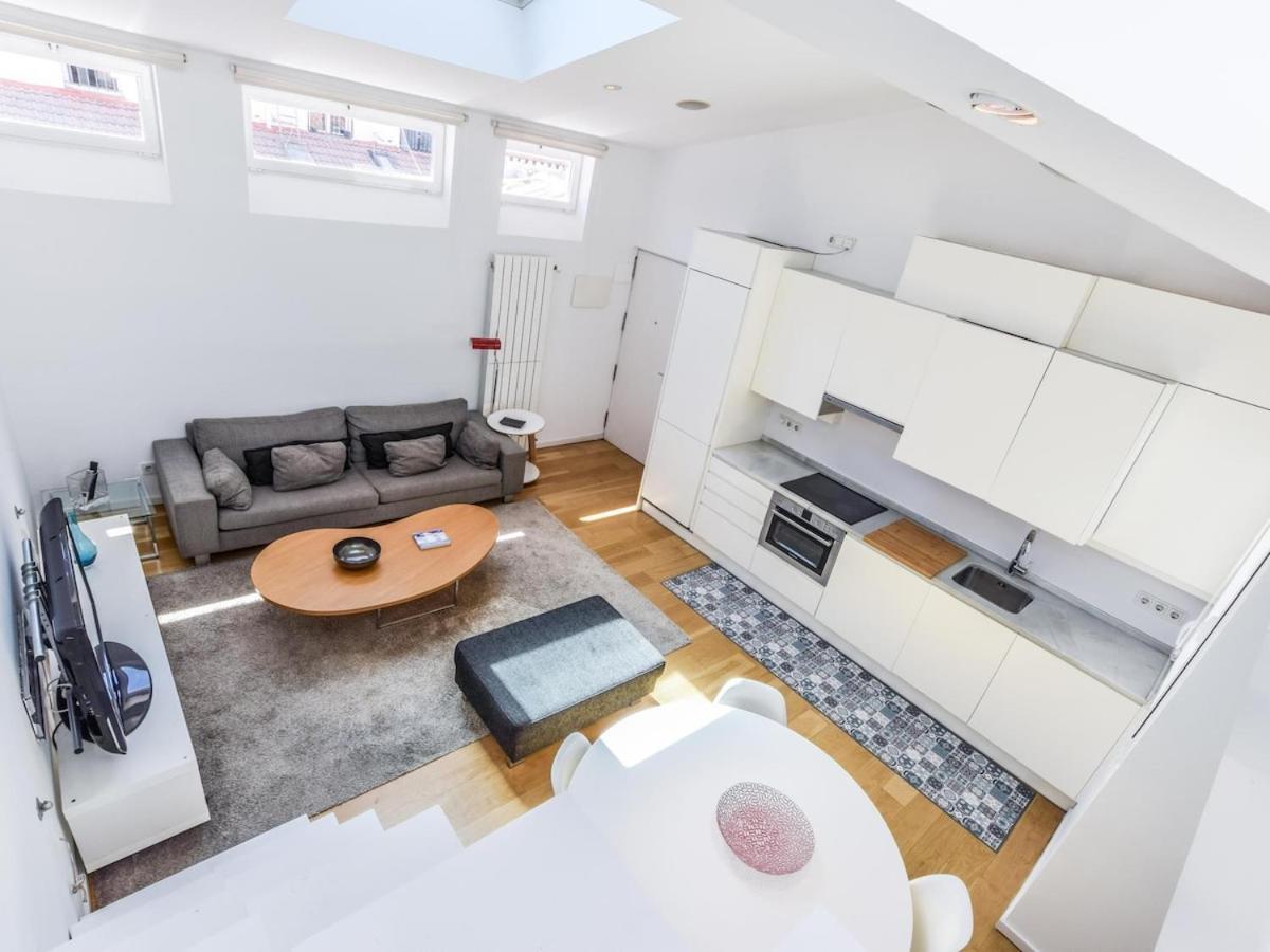 Apartamento De Diseno De Lujo En Lavapies Alquiler Temporal Madrid Bagian luar foto
